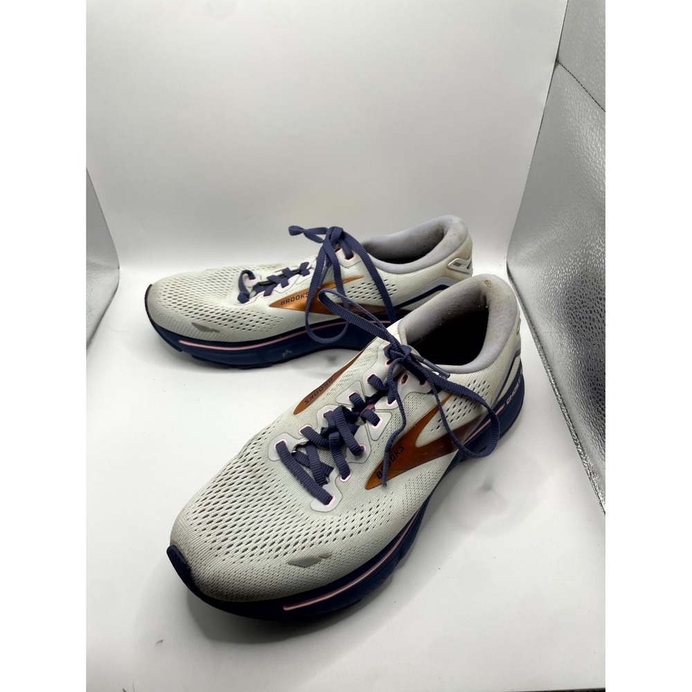 Brooks Ghost 15 1203801B492 Womens US 10 B Sneakers Beige Athletic Running Shoes